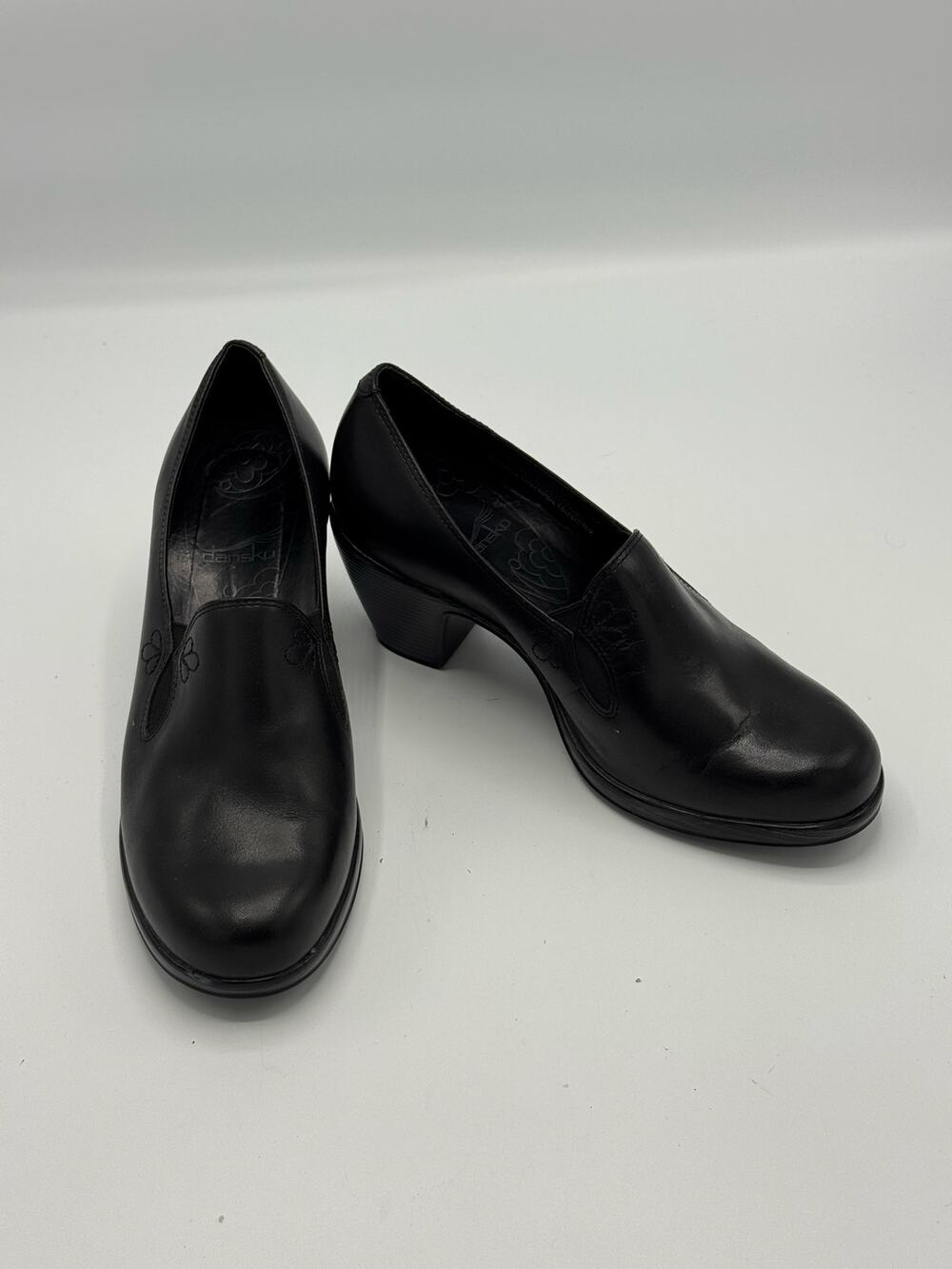 Dansko Beth Women’s Black Comfort Clogs Heels EU 39 US 8.5-9 Floral Detail
